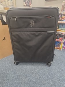 San Francisco Giants  Player Used MLB Baseball Equipment SUITCASE 