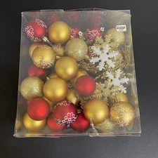 Bed Bath & Beyond Christmas Ornaments Red Gold Balls & Snowflakes 40+ Piece Set