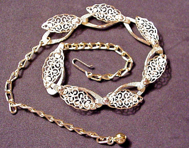 Eloxal Filigree Necklace Vintage Mid Century Anodized Aluminum Lovely Dainty
