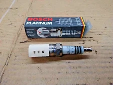 OEM Vintage BOSCH Spark Plug 4211 0242225571-052 NOS Original Part