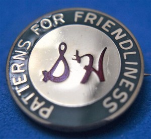 S&H Green Trading Stamps PATTERNS FOR FRIENDLINESS PIN
