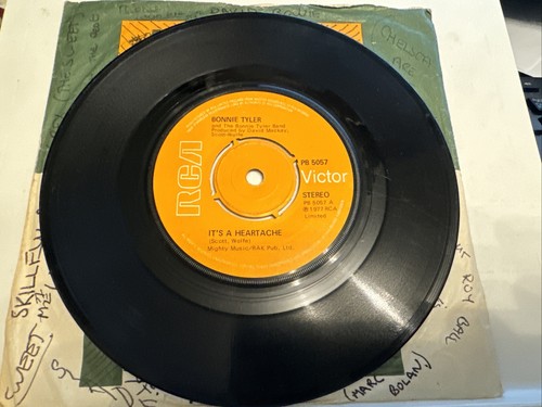 Bonnie Tyler - It's A Heartache 7" Vinyl Single Record - Picture 2 of 6