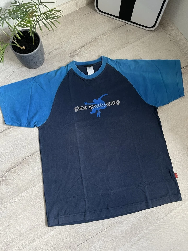 Rare Vintage 90s Globe Skateboarding Faded Tee Y2k Like Polar Sk8 Size XL USA - Image 3 of 4