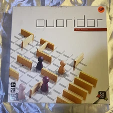 QUORIDOR Strategy Game (1997 Gigamic Games) Complete Wooden board & pieces VG