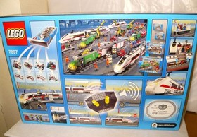 LEGO 7897 Passenger Train City Trains 2006 New Sealed
