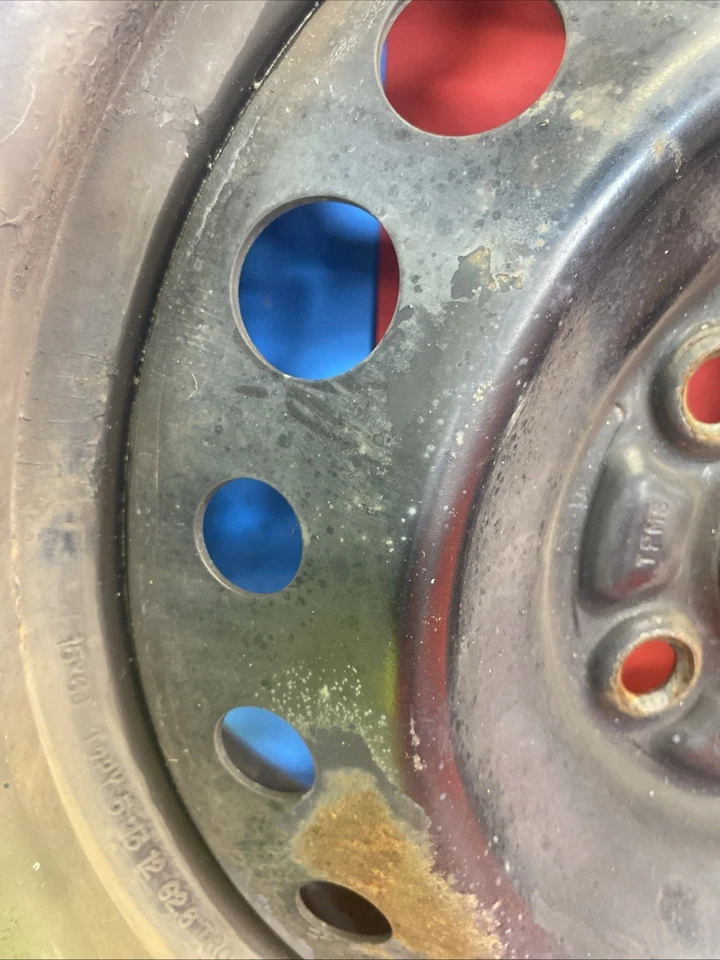 Стальное колесо 15 дюймов для Honda Civic 2013-2015 годов выпуска - Изображение 2 из 4