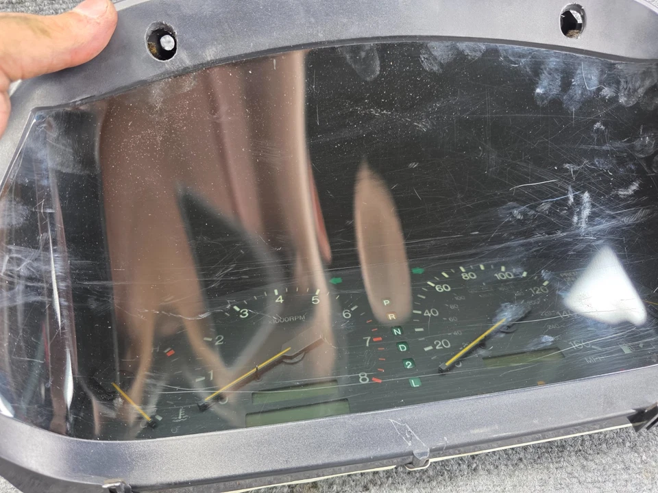 Cuadro de instrumentos velocímetro Lexus 1997 SC400 OEM 186 K MILLAS Foto 4 de 4