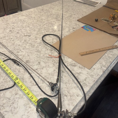 Old Vehical Radio Antennas - Picture 8 of 11
