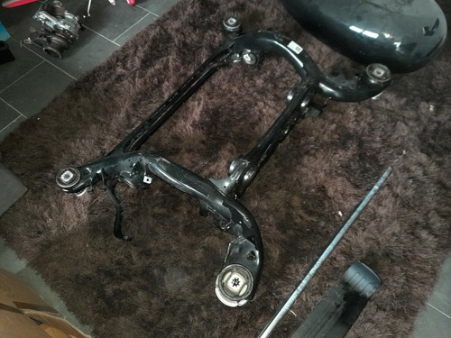 Supporto asse posteriore audi vw etron 4ke505490 come nuovo parte martello incl. accessori - Foto 2 di 4