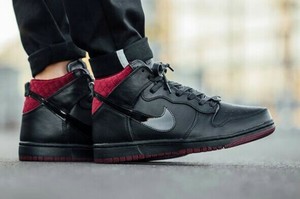 nike dunk coffin