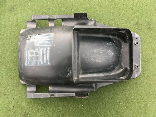 1476 BMW R1150 R Heck Innen Schutz Werkzeug Halter Verkleidung Abdeckung 830601