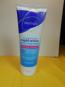 daylogic face wash