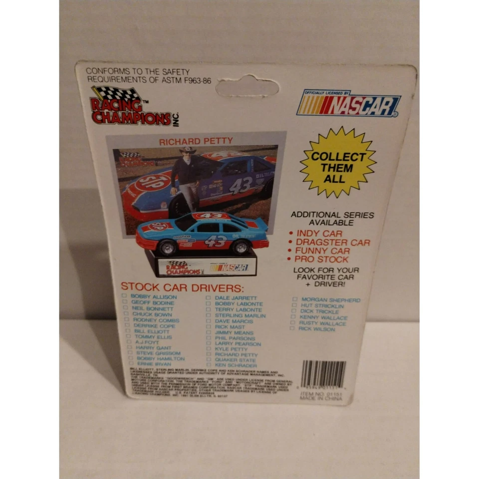 NASCAR Racing Champions Larry Pearson #16 Stock Car escala 1/64 1991 Foto 3 de 3