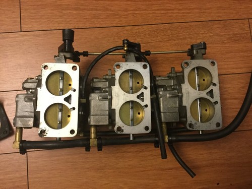 MERCURY MARINER 135HP CARBURETOR 828272A37 828272A38 828272A39 2-STROKE - Picture 2 of 8