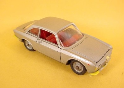 POLITOYS SILVER ALFA ROMEO GIULIA GT # 500  1:43  LOOSE