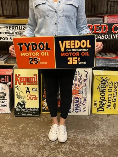 Antique Vintage Old Style Tydol Veedol Oil Made in USA