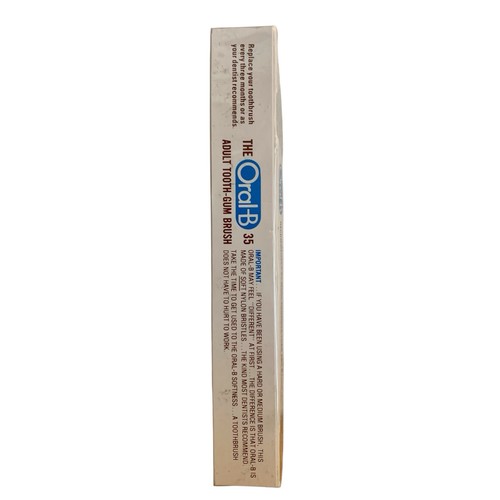 Vintage Oral-B 35 Adult Toothbrush 4 Row Soft Nylon Bristles NEW Old Stock 1980 - Picture 2 of 5