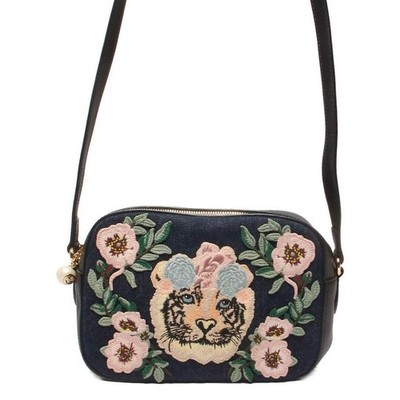 GUCCI Tiger Camera Bag