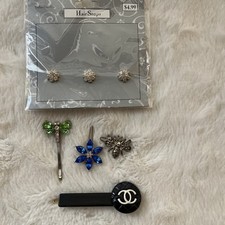 Lot Of Vintage Hair Barrettes
