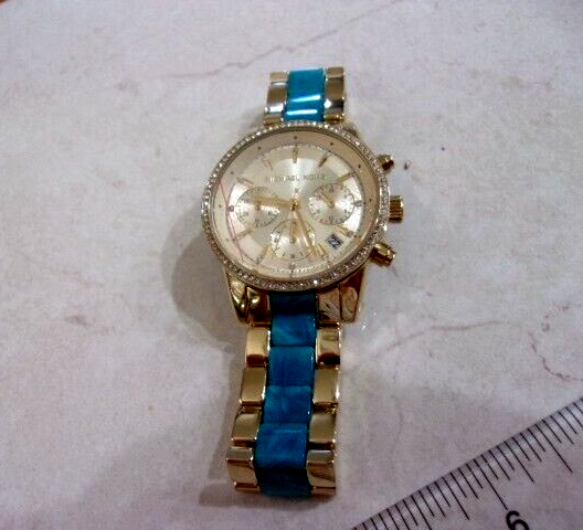 Michael Kors Large Face Gold Tone and Lucite Blue Ladies  display picture 2