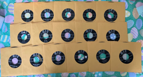 Lot of 16 Jukebox-Ready Hit Record Label Cover Versions on 7" 45rpm Records