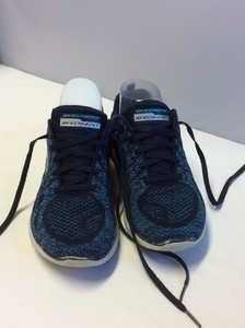 skechers air cooled memory foam uk