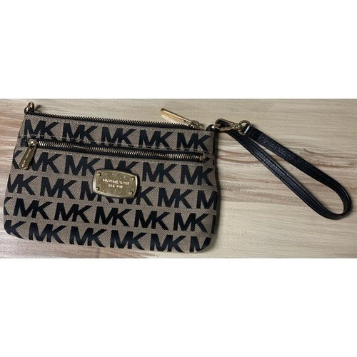 Michael Kors Signature Logo Jacquard Canvas Wristlet Clutch Tan/Black - Picture 2 of 13