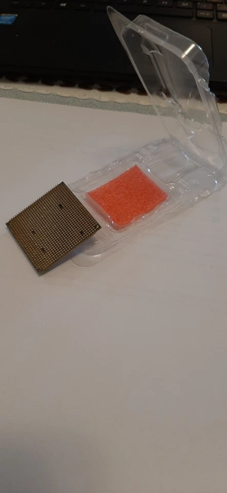 AMD Sempron X2 190 2,5Ghz Socket AM3 Dual-Core 2MB L2 Funzionante OK - Immagine 2 di 3