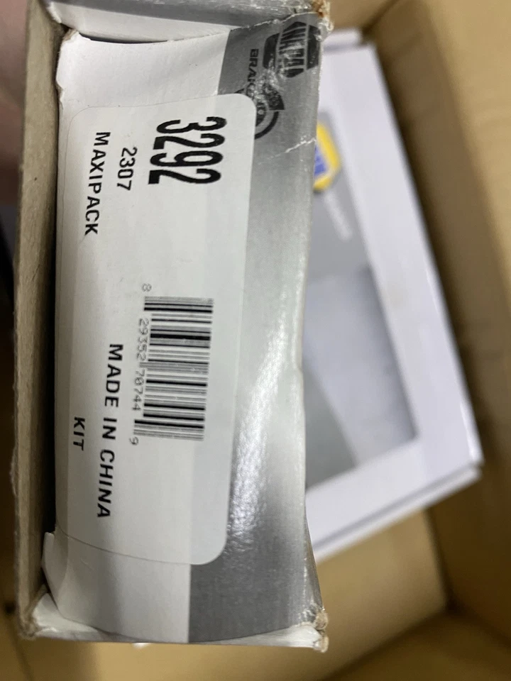 Тормозные колодки 2005-2023 Toyota Tacoma Napa PN UP-10871 с комплектом оборудования 3292 - Изображение 4 из 4