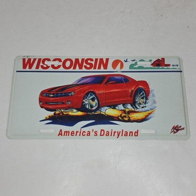 Red Chevy Camaro Aluminum Novelty Wisconsin License Plate Decor Madd Doggs VG
