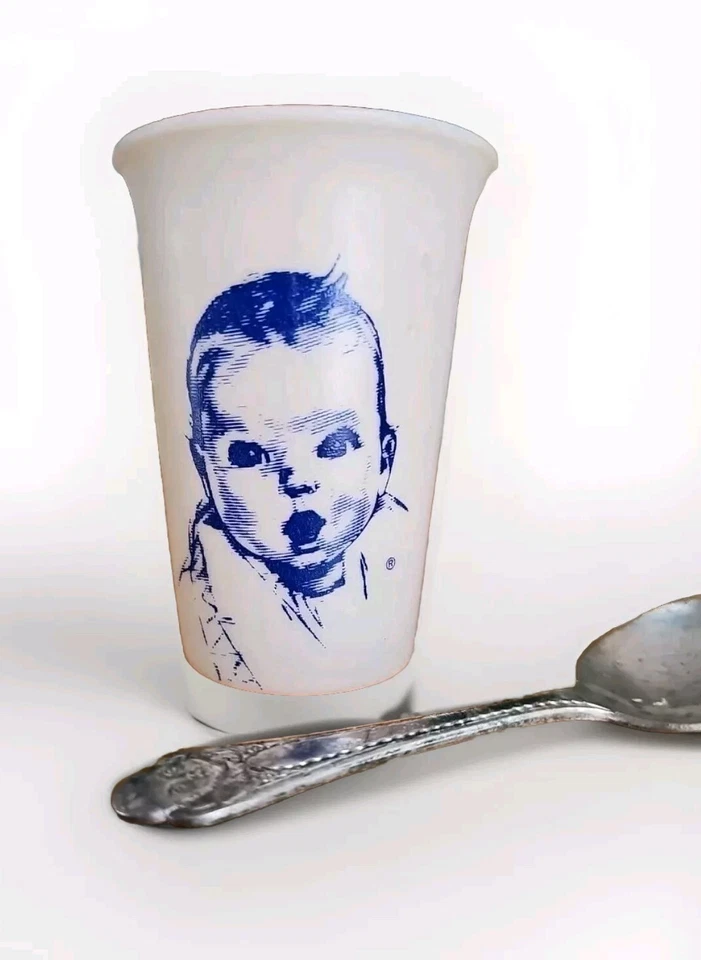 Cuchara bebé Gerber vintage y taza de plástico rosa con gráficos azules publicidad Foto 3 de 4
