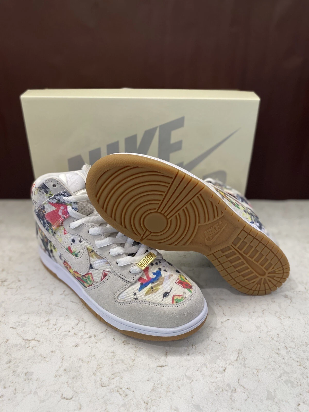 Nike SB Dunk High x Supreme Rammellzee taille US 10,5 EN MAIN FD8779 100