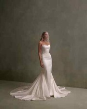 Simple Boda Satin Wedding Dress Mermaid Zipper Back Strapless Sweep Train