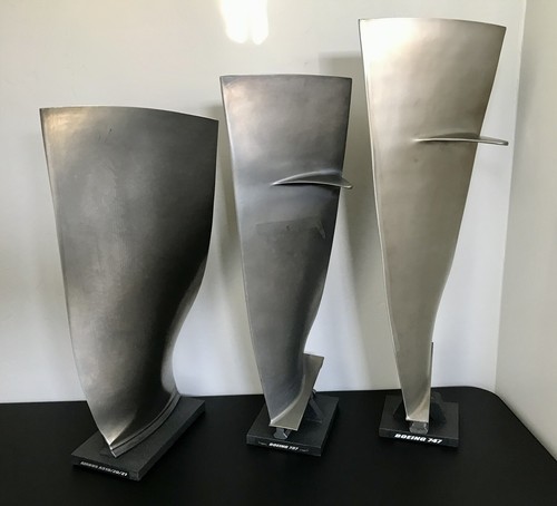 Airbus A320 Titanium Jet  Engine Fan Blade.  Rolls Royce disk airline Pilot Gift - Picture 10 of 10