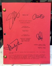 FAMILY GUY CAST SIGNED SCRIPT by SETH MACFARLANE-ALEX BORSTEIN-MILA KUNIS-GREEN