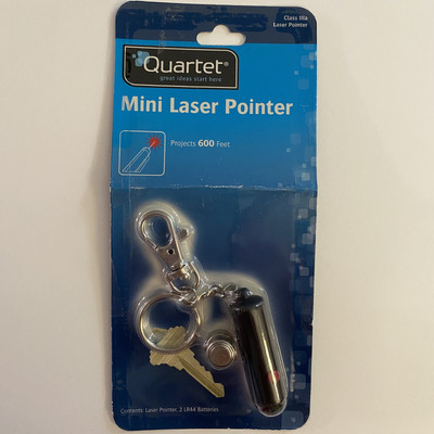 Quartet Mini Laser Pointer, Class 3a, Compact Size, Keychain, 600 Ft, NEW Sealed
