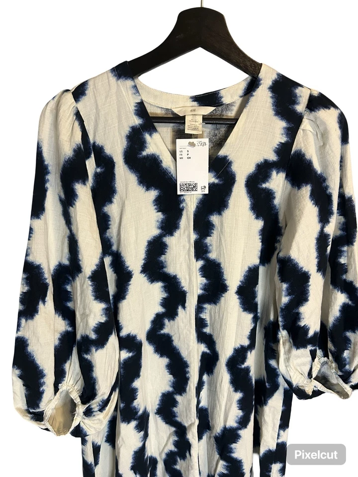 Vestido estilo boho azul e branco H&M (novo com etiquetas) - Imagem 4 de 4