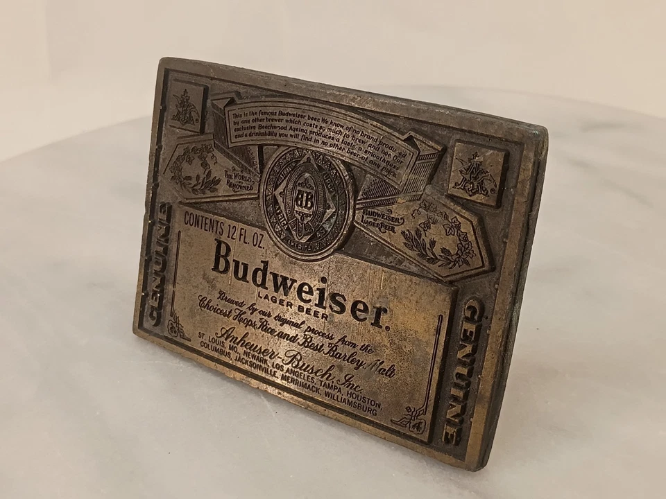  DE COLECCIÓN AÑOS 70 **CERVEZA BUDWEISER LAGER GENUINA** HEBILLA DE CINTURÓN PUBLICITARIA Foto 2 de 4