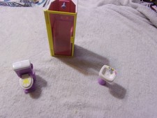 Dora the Explorer Talking Dollhouse Bathroom Lot