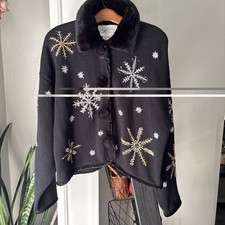 Elana Carello Black Christmas Cardigan Size L Faux Fur Collar Snowflake Beaded Elana Carello Black Christmas Cardigan Size L Faux Fur Collar Snowflake Beaded