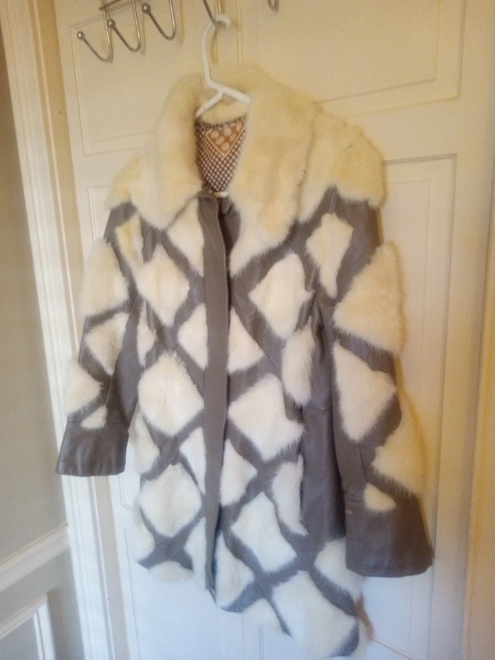 Vintage Cream And Pastel Mink/Rabbit And Chocolate Leather Coat Small Stunning - Image 3 of 4