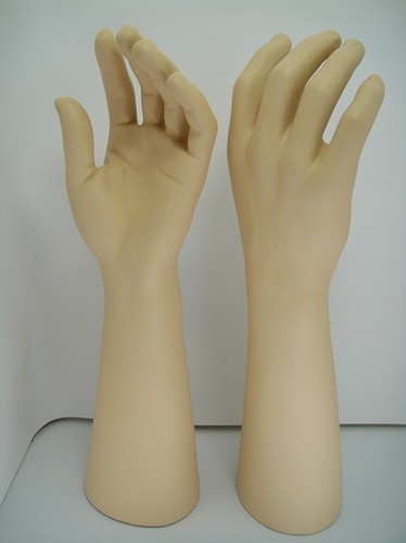 Pair NEW Display MUSEUM HANDS GLOVES Memorabilia GLOVE HAND MALE - TOP QUALITY - Picture 2 of 2
