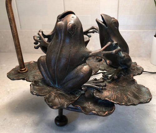 Whimsical FREDERICK COOPER BRONZE Three Frog LAMP Singing on LILLY PADS 20x20 - Picture 12 of 22