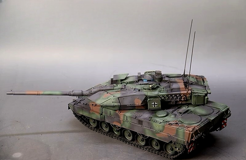 1:35 German Leopard 2A7V Main Battle Tank Pro built Finished Display Model #BT40