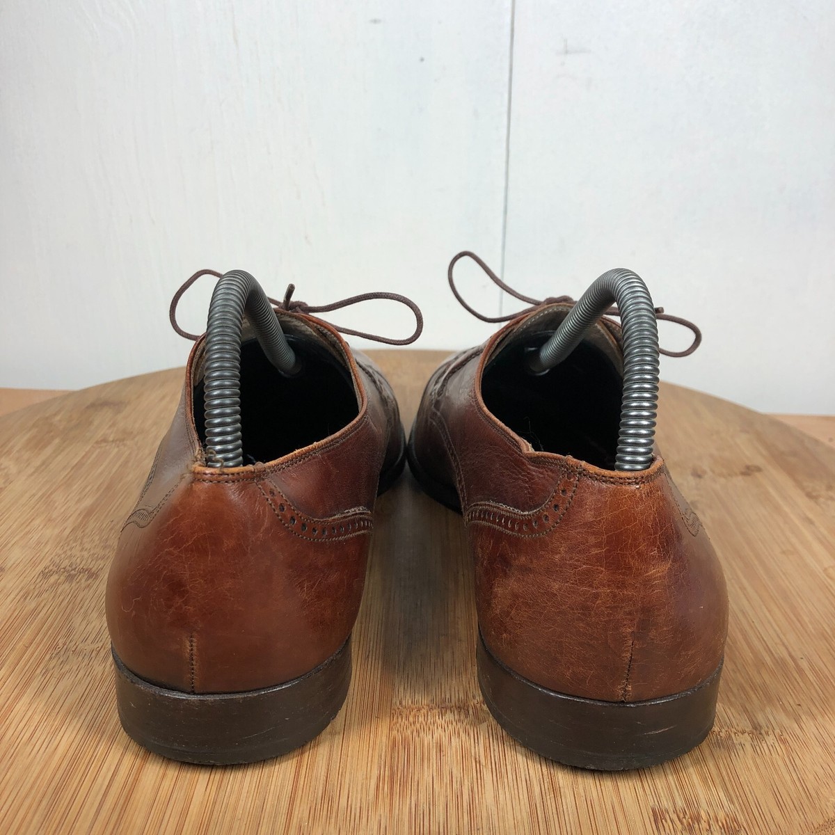 BALLY men\'s (SAVE $1100) size 9.5 3E  brown Oxford. $_57.JPG?set_id=880000500F main image 3