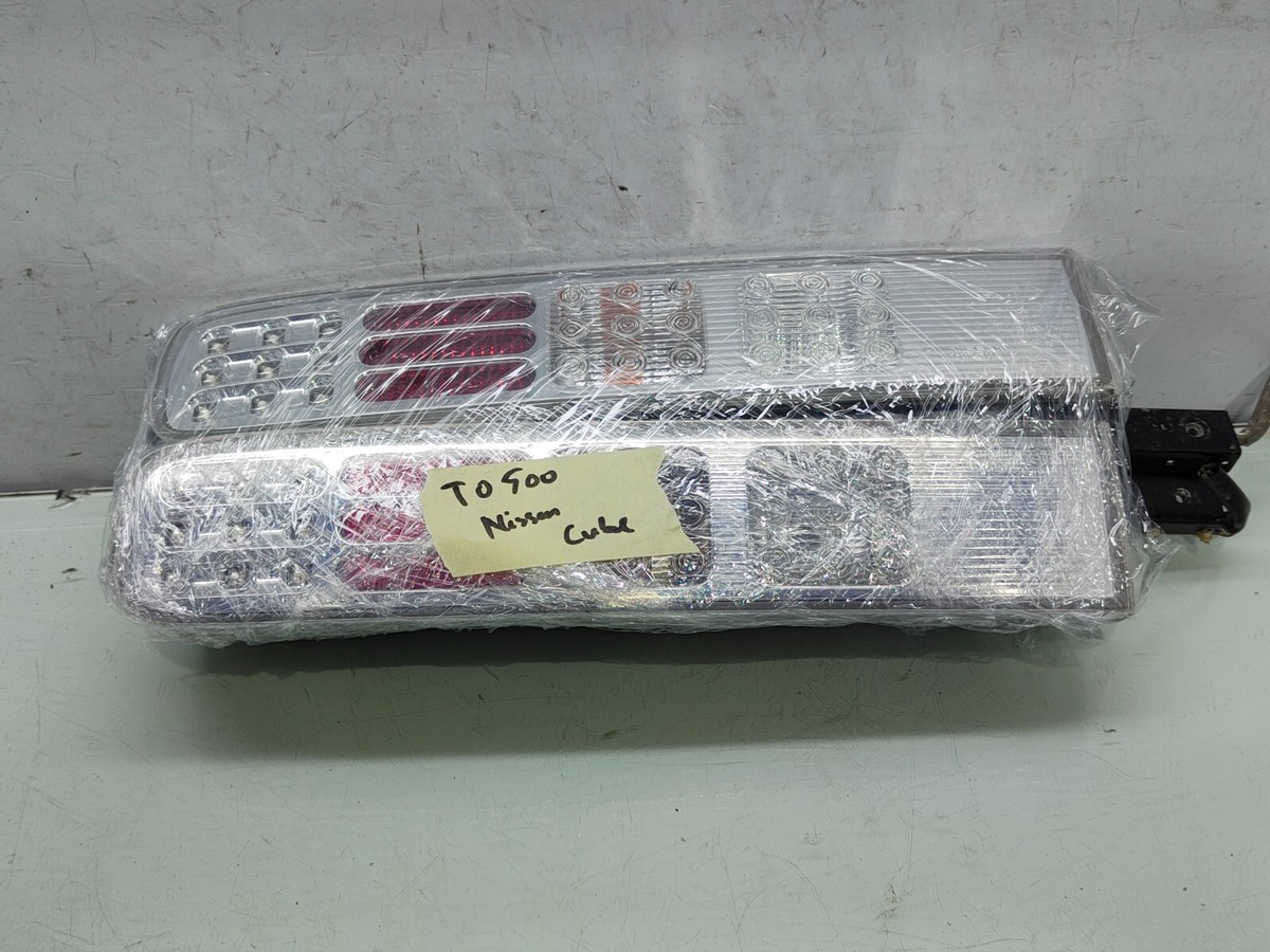 AUTECH Nissan Cube Z11 BZ11 YZ11 Left & Right Rear Tail Light lamp