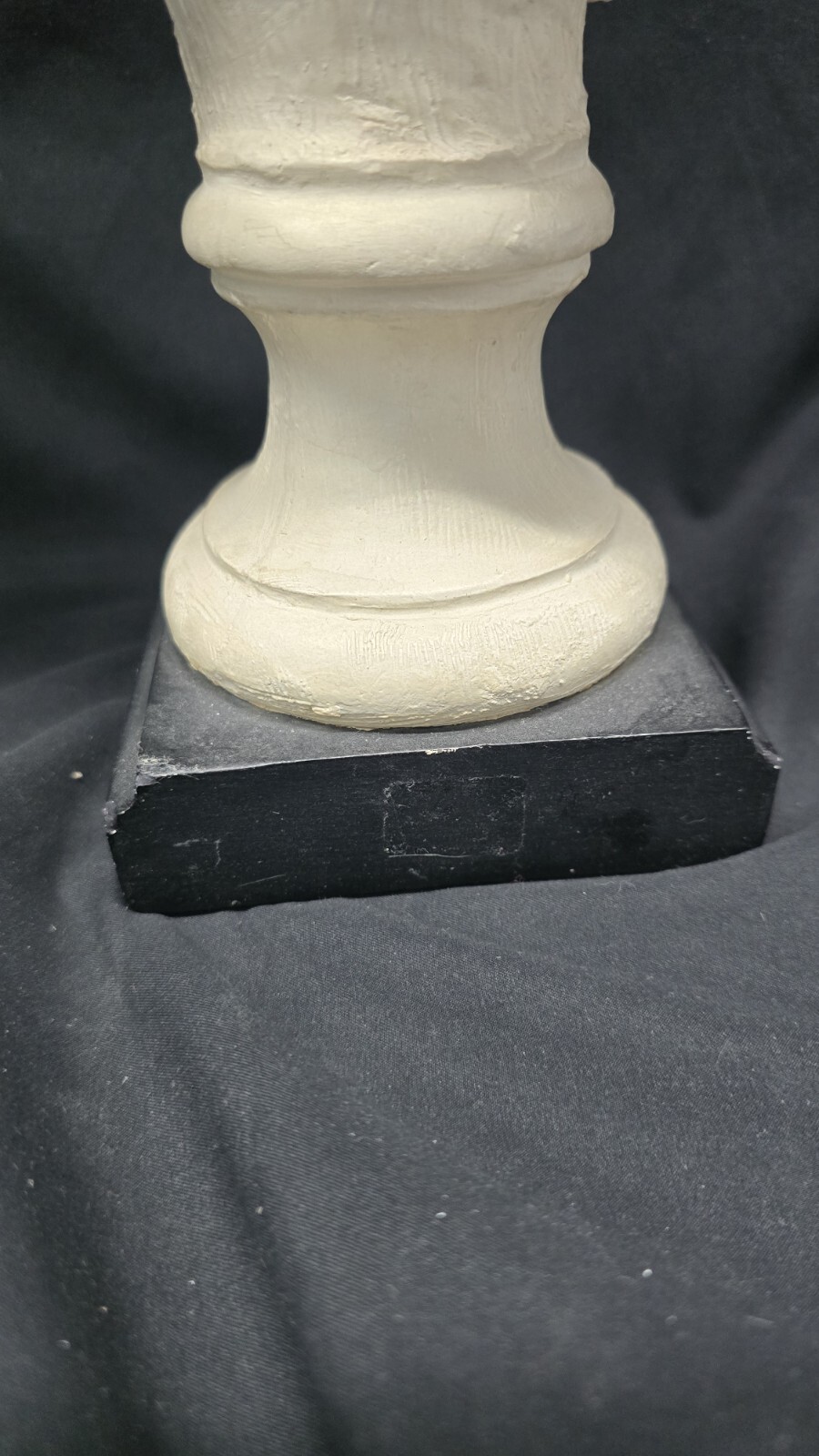 Picture 5 of 24