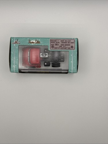 M2 MACHINES AUTO TRUCK 1957 DODGE COE NEW IN BOX RED - Picture 4 of 5