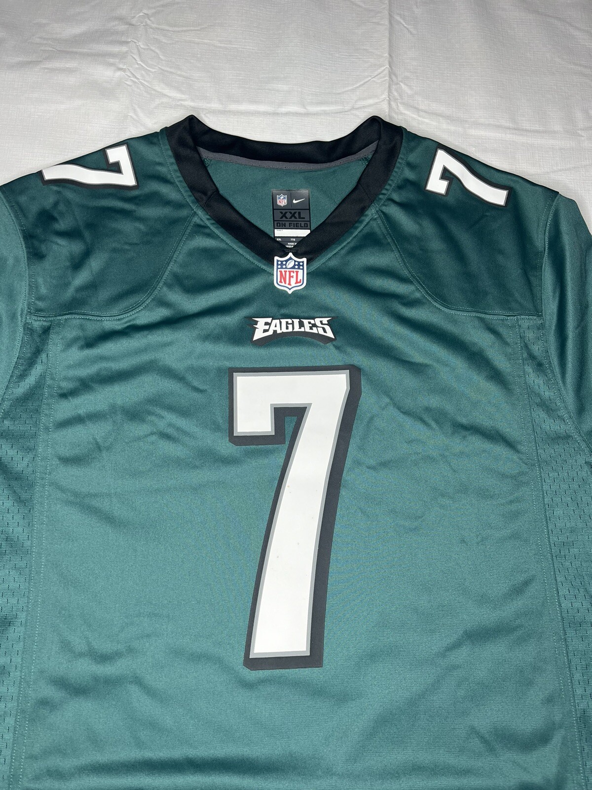 Picture 1 of 9