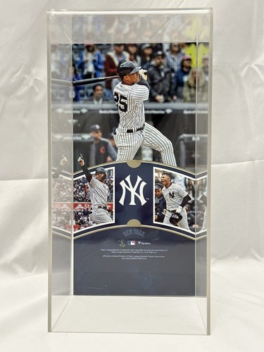 NY Yankees Gleyber Torres Autograhed Baseball With NY Yankee Display Case - Picture 11 of 14